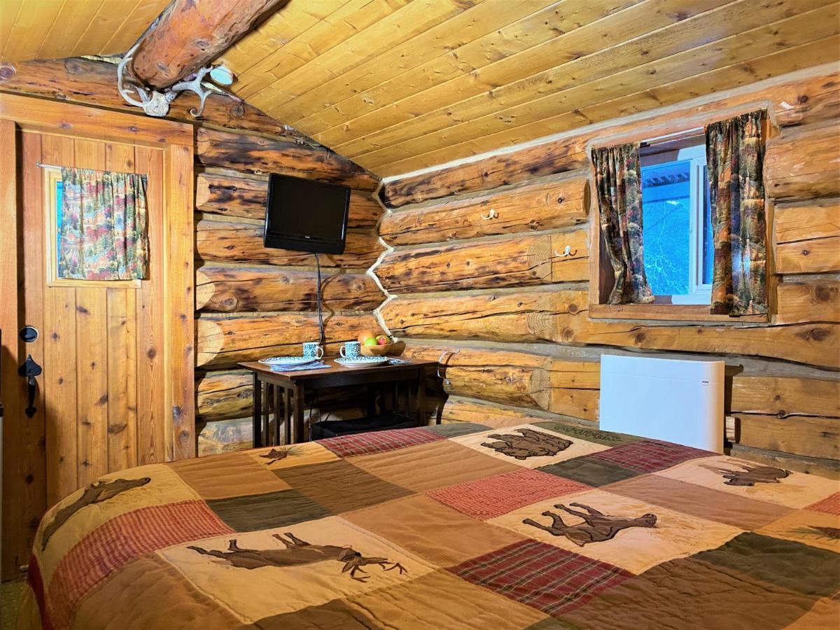 Alaska Creekside Cabins In スワード エクステリア 写真